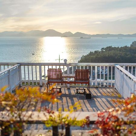 Namhae Whale'S Dream Villa Exterior photo