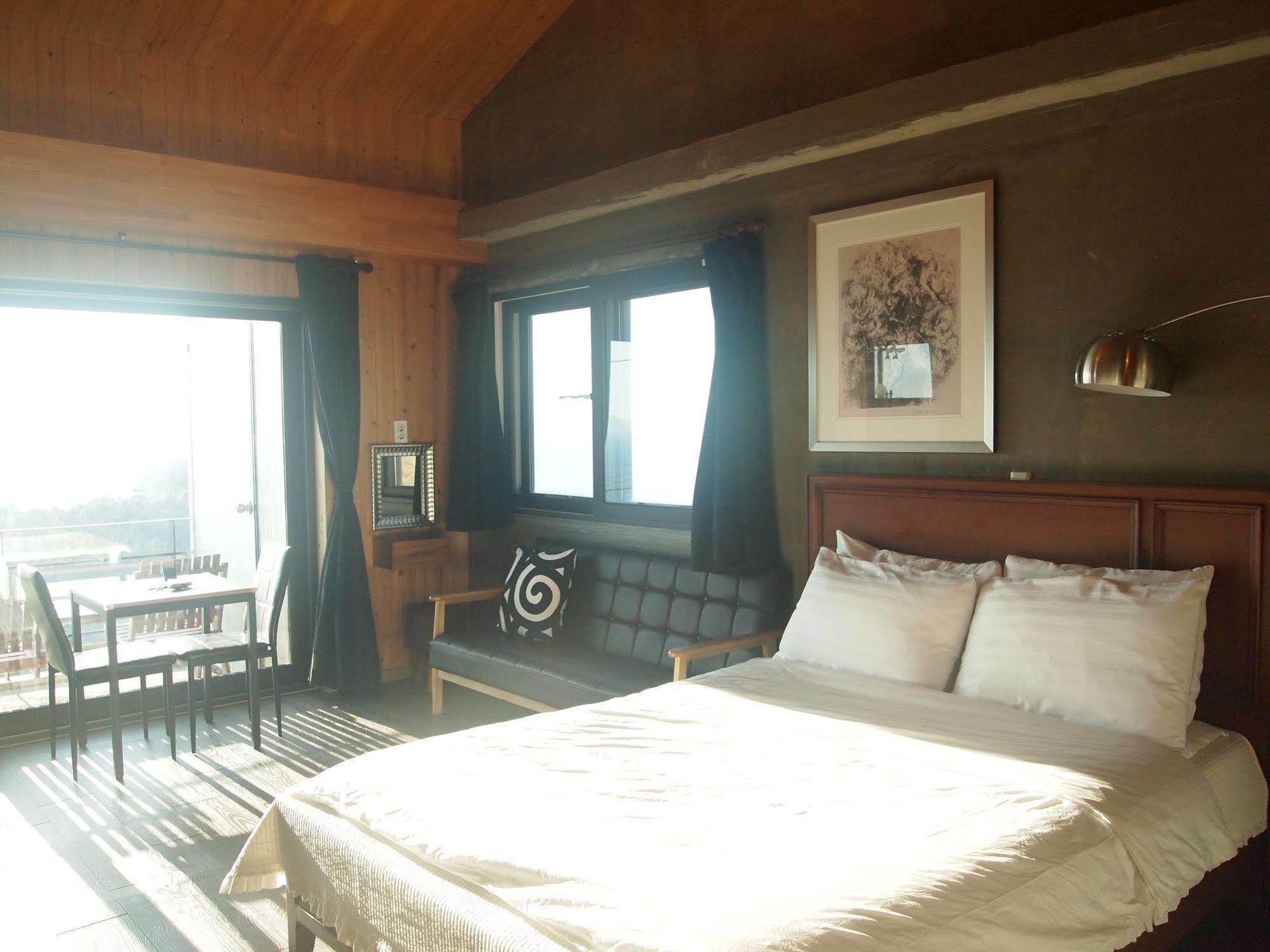 Namhae Whale'S Dream Villa Exterior photo